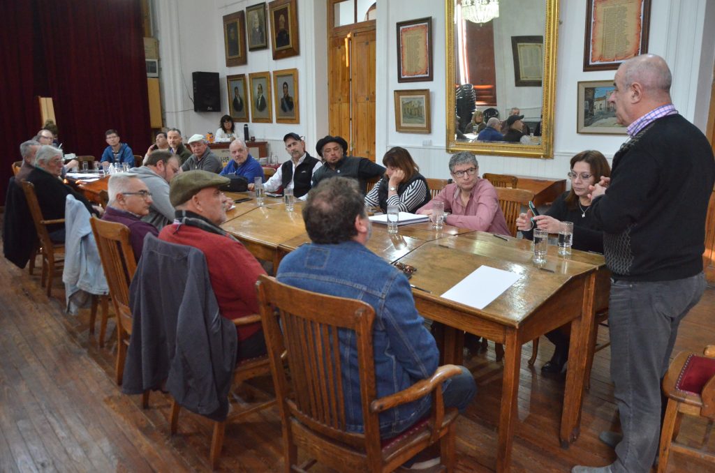 EN DEFENSA DE LOS DERECHOS SOBRE EL AGUA