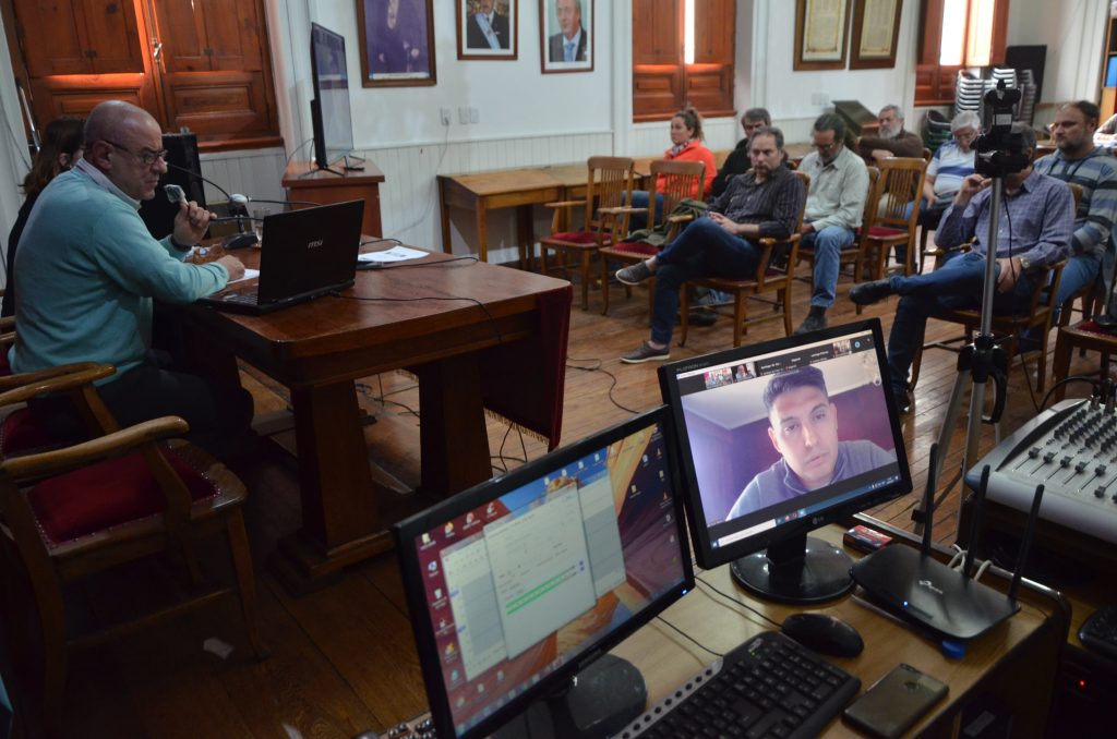 POR EL AGUA - REUNIÒN VIRTUAL CON JAVIER REYES