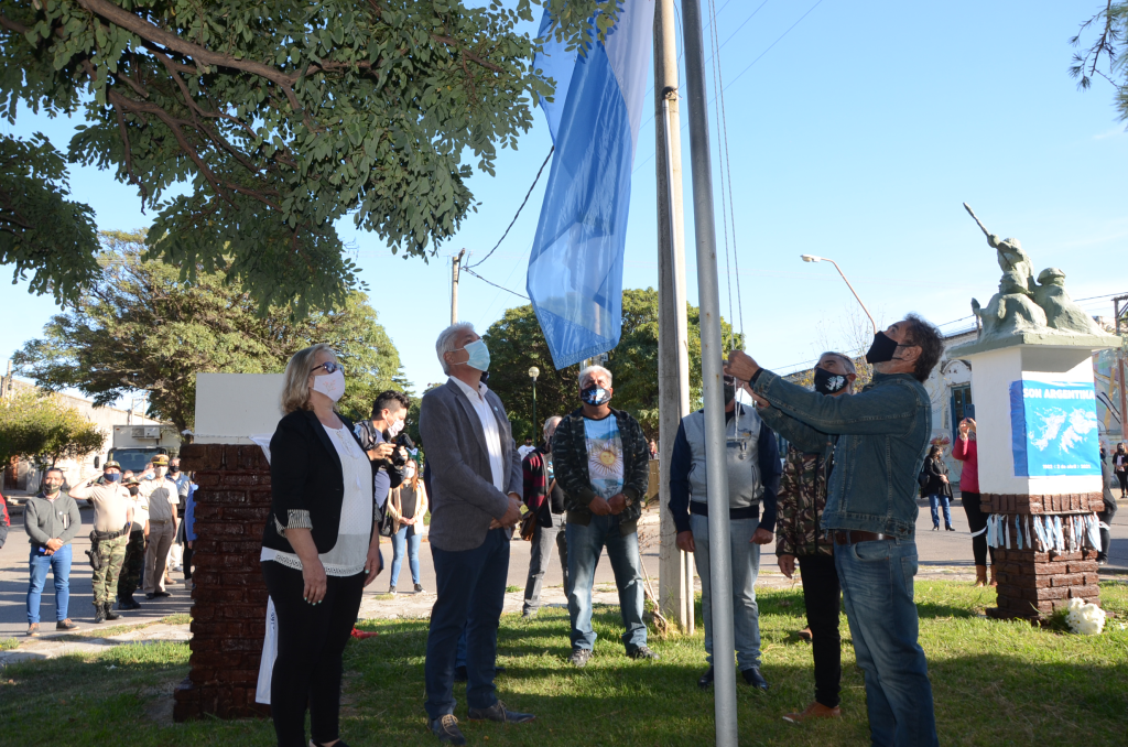 MALVINAS SIEMPRE ARGENTINAS