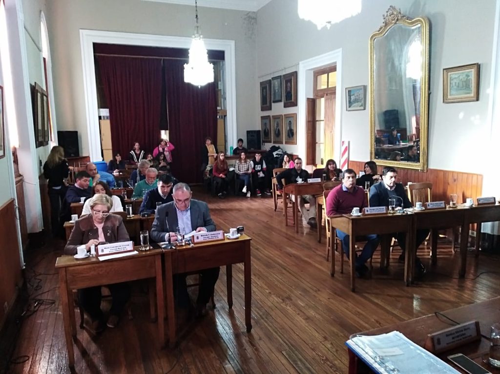 SESIONO EL HONORABLE CONCEJO DELIBERANTE DE PATAGONES