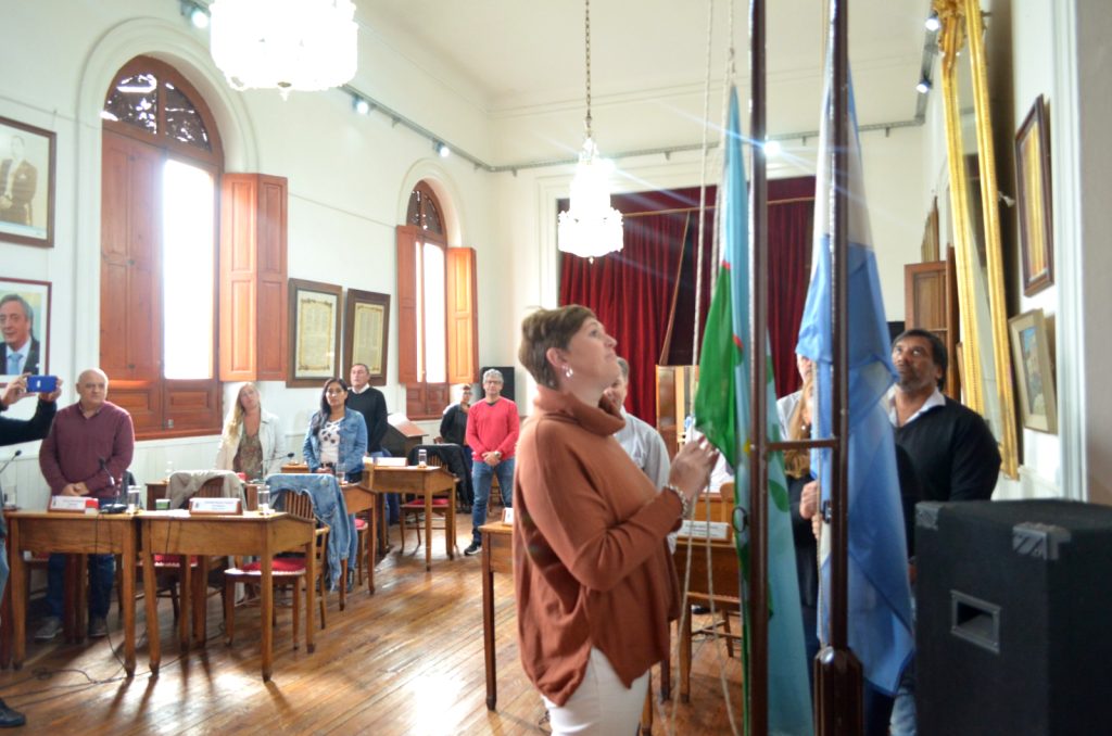 Izamiento Pabellón