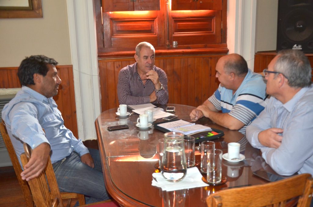 LOS CONCEJALES COORDINAN ENTREVISTAS EN LA PROVINCIA